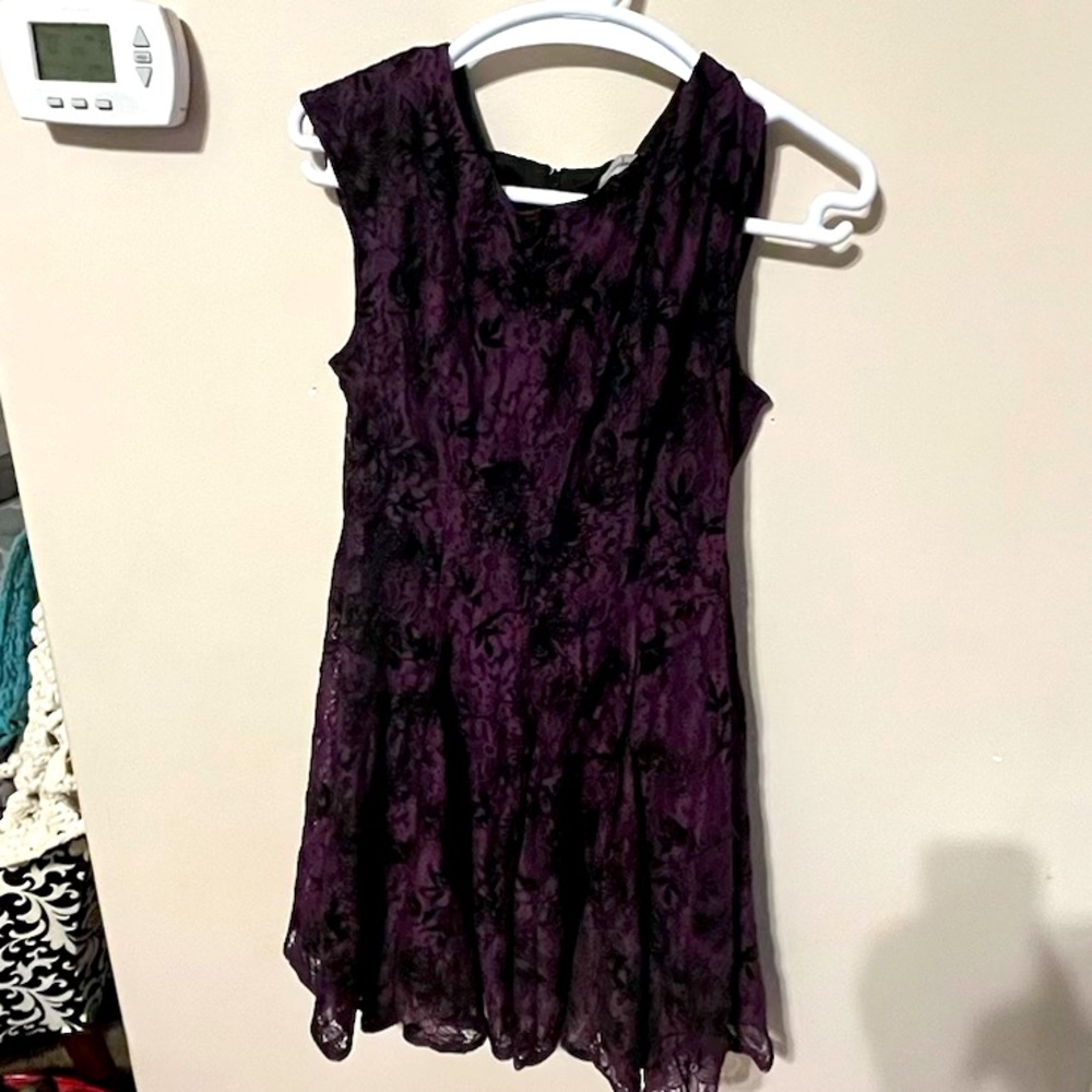 cute little purple dress !!